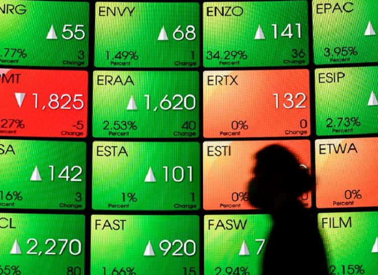 IHSG Terjungkal ke Zona Merah, Saham GGRM dan HMSP Jadi Pemberat