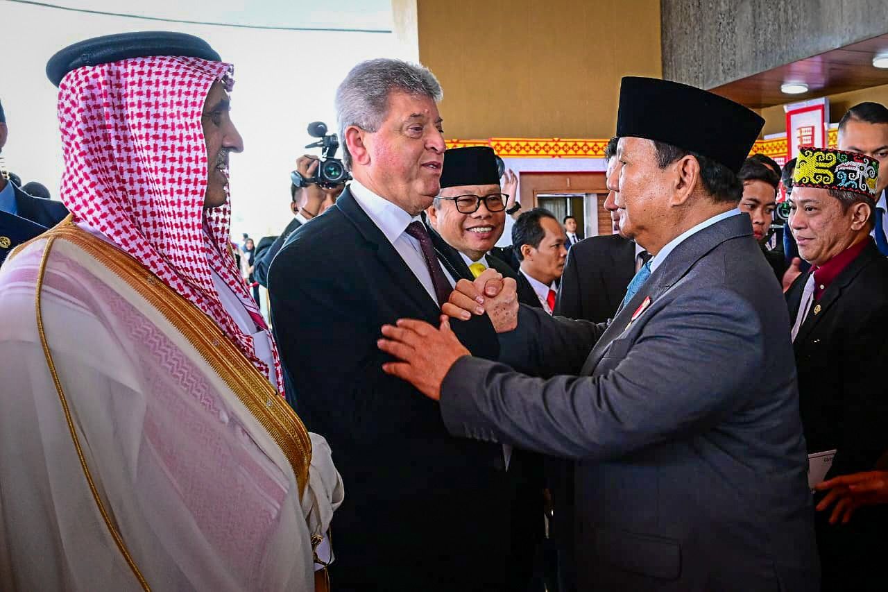 Pesona Prabowo di Gedung Parlemen