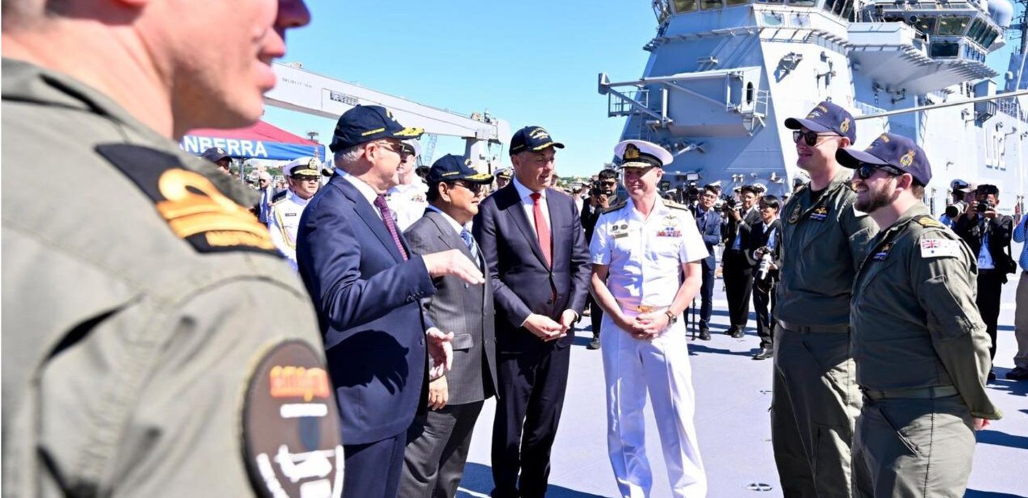 Kunjungan Kenegaraan Prabowo di Kapal HMAS Canberra