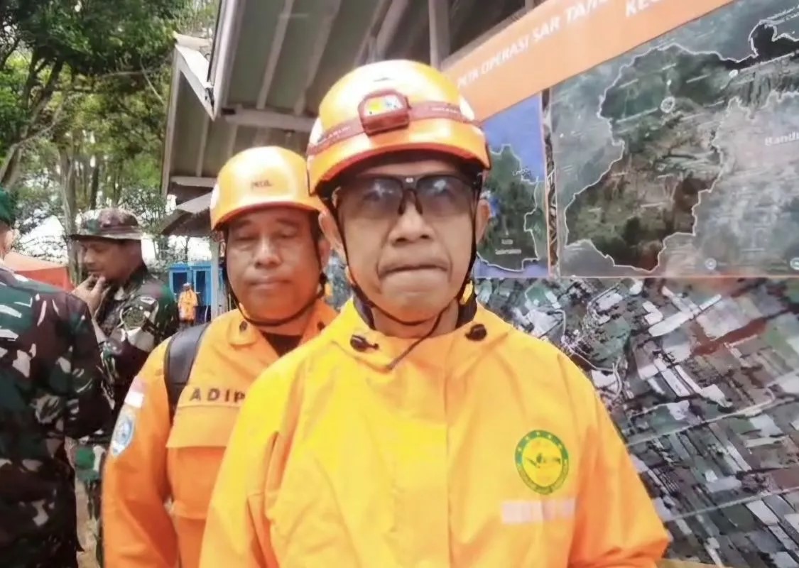 Tim SAR Habis-habisan Cari Korban Longsor Cisarua