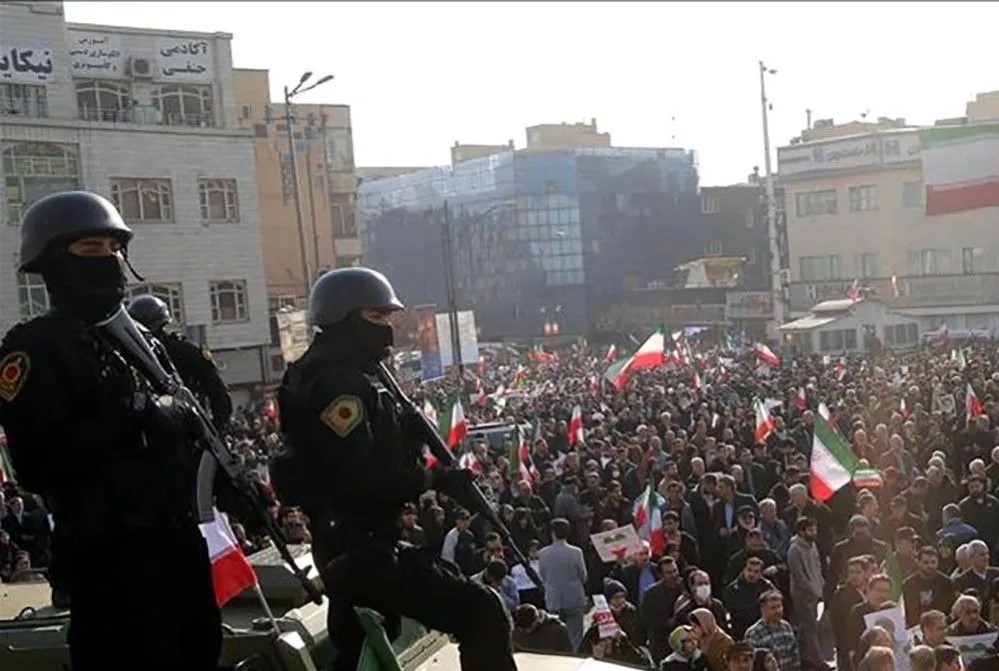 Peringatan Keras Eropa untuk Warga yang Tinggal di Iran